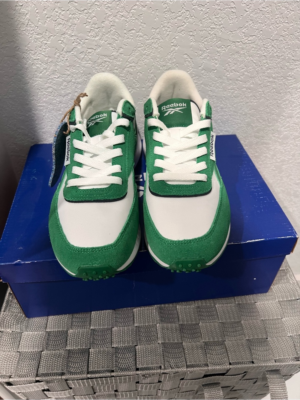 Reebok Women Green and White Retro Runner Sneakers - Picture 2 of 4